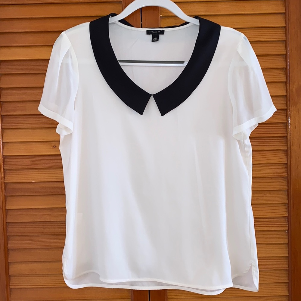 Ann Taylor black & white blouse